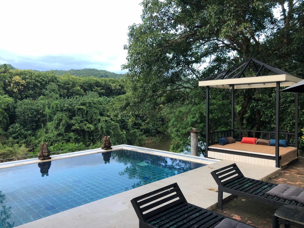 Jung Ja Hut Guest house Sai Yok