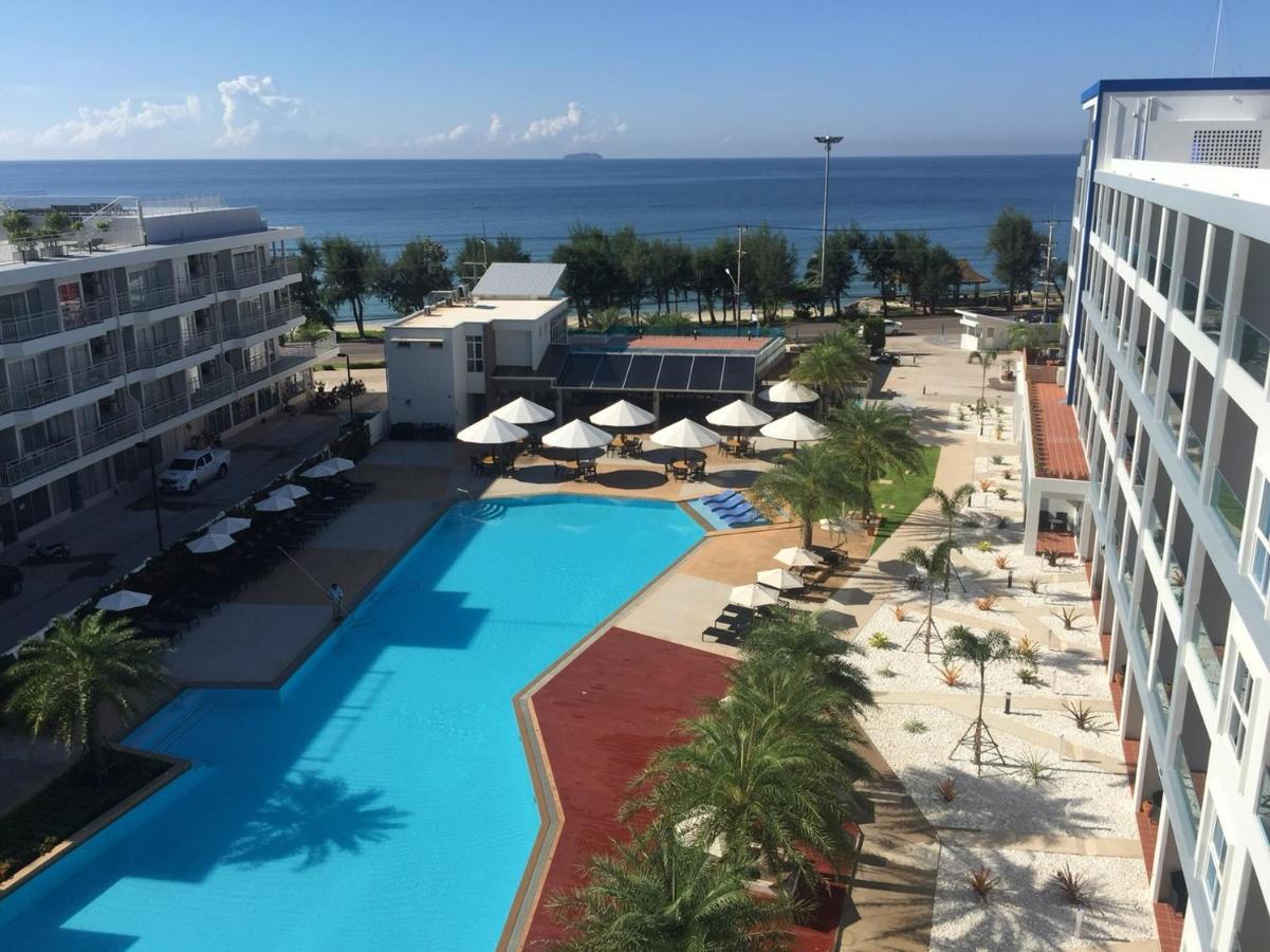Apartment Grand Blue By Mary