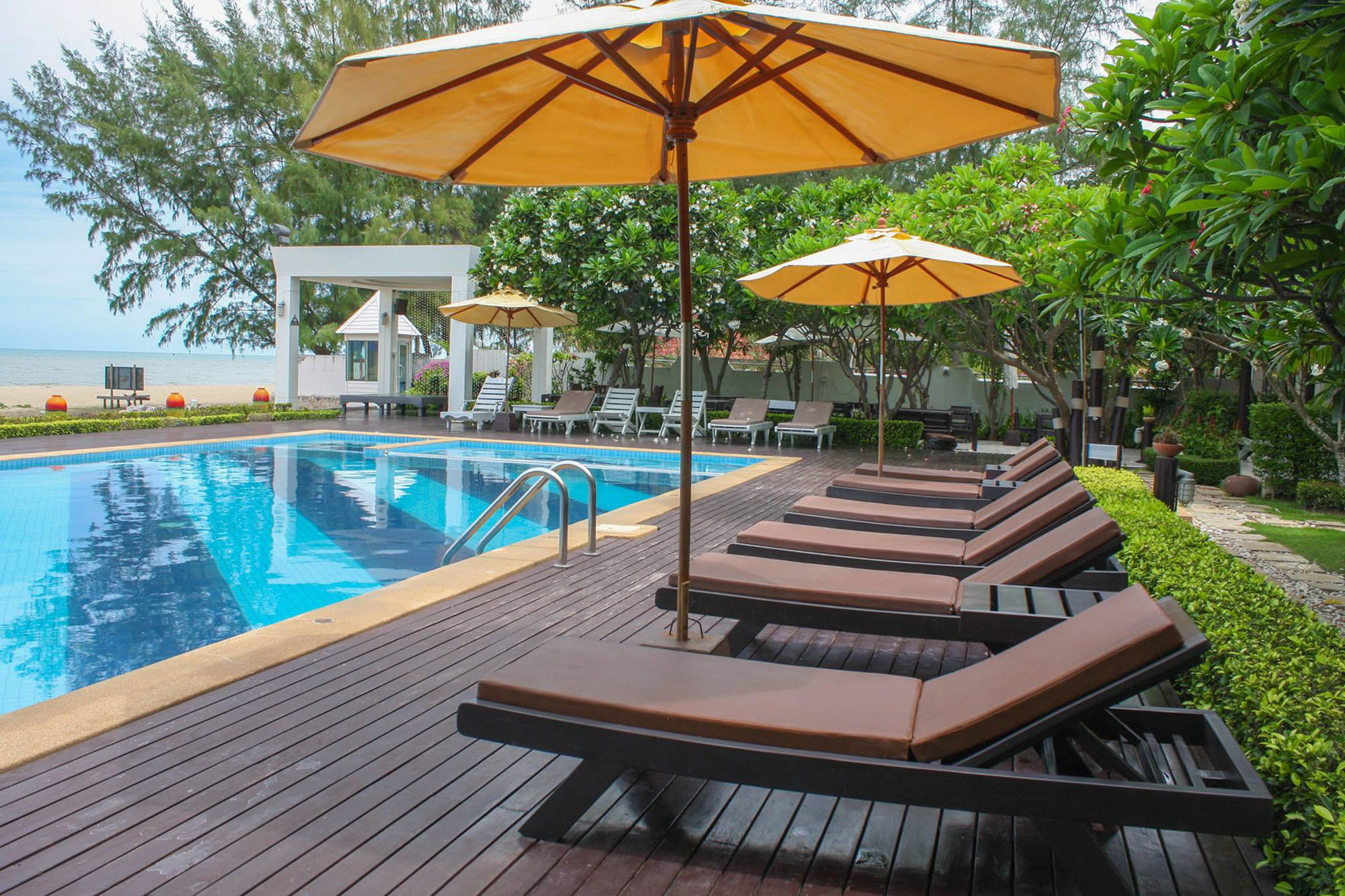 Hotel Chez Nous Boutique