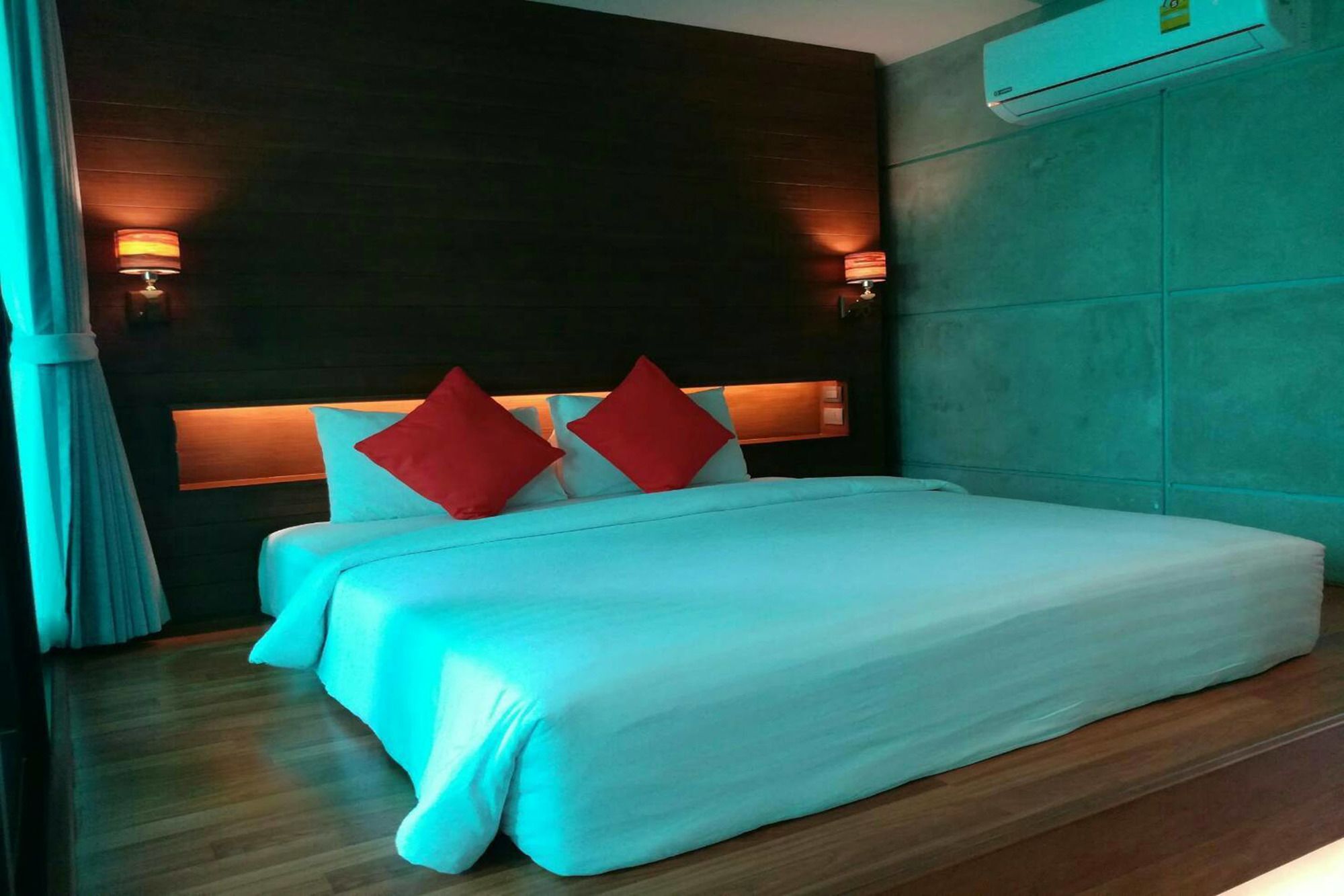 Hotel J4 Samui 2*