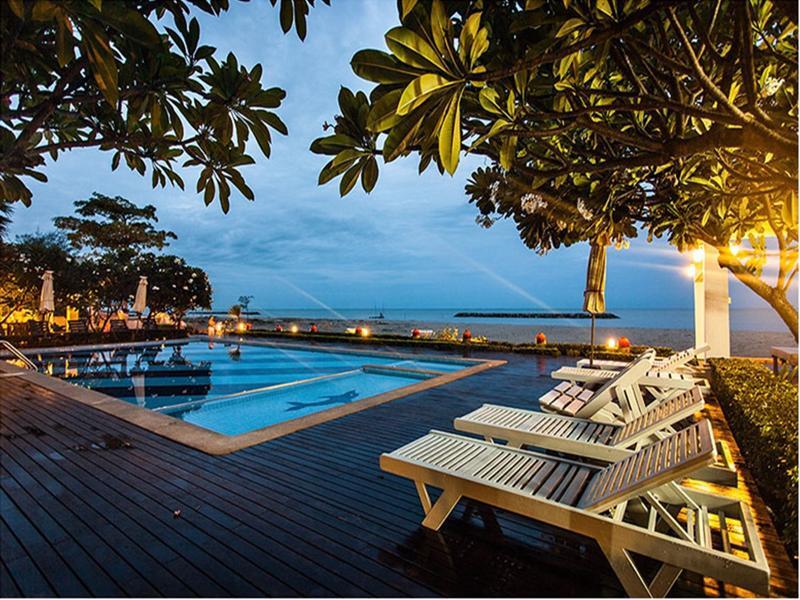 Chez Nous Boutique Hotel Haad Chao Samran