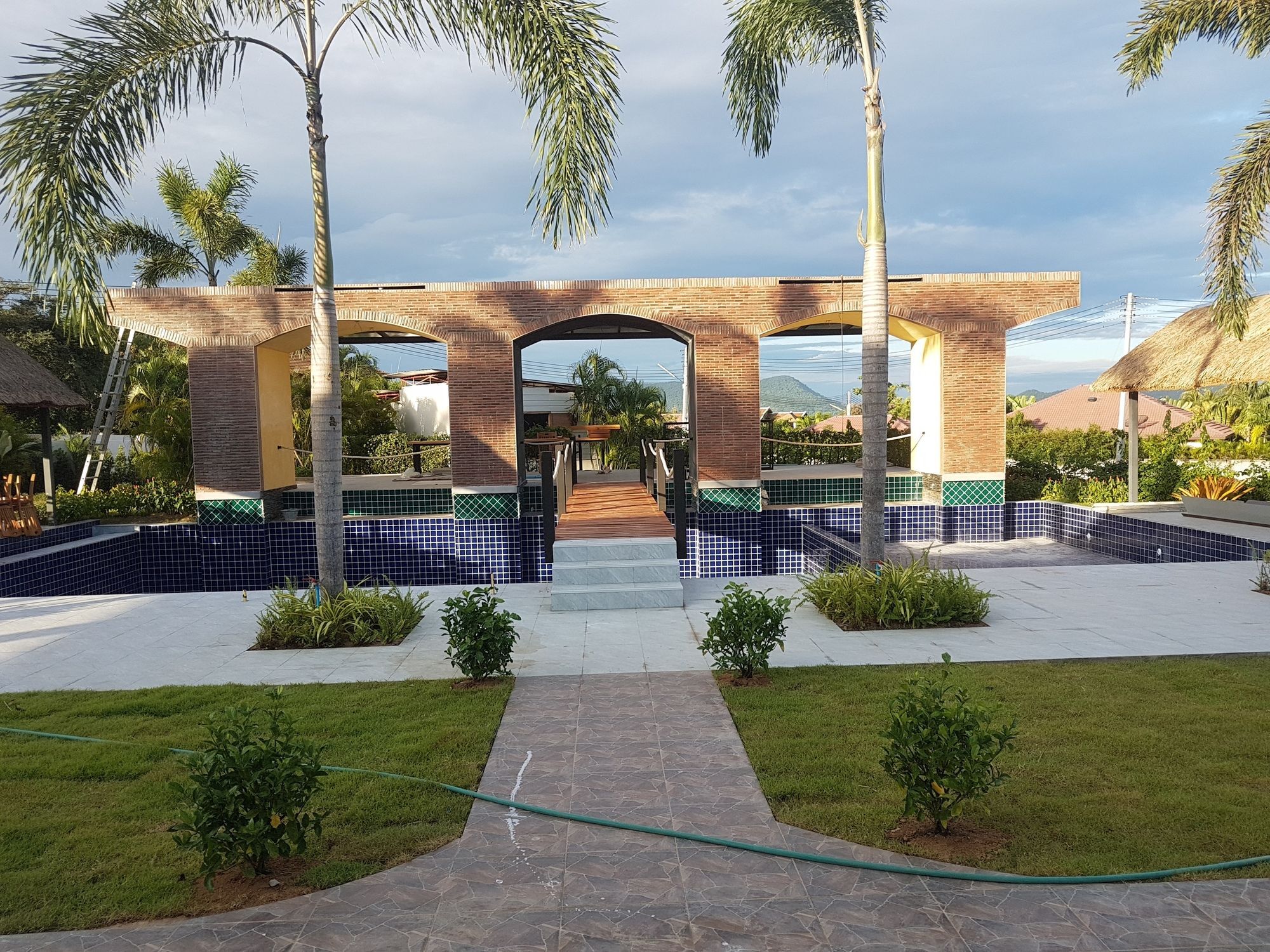 Resort Tamara Bang Sare