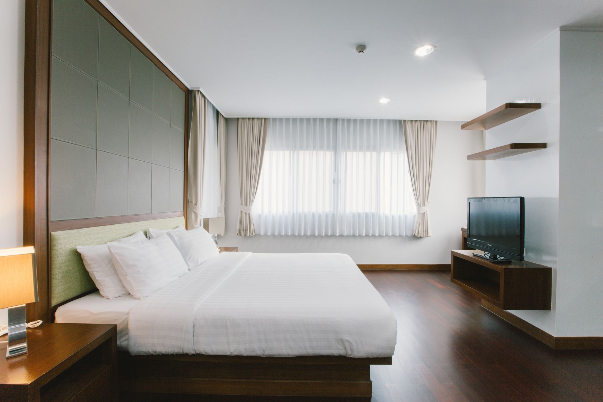 Jasmine Sriracha Hotel