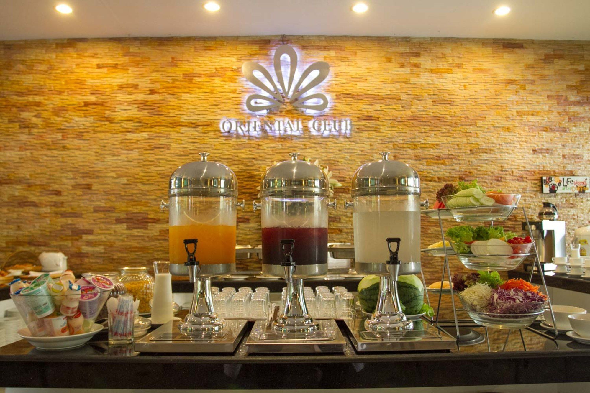 Resort The Royal Tropical At Vip Chain 3*