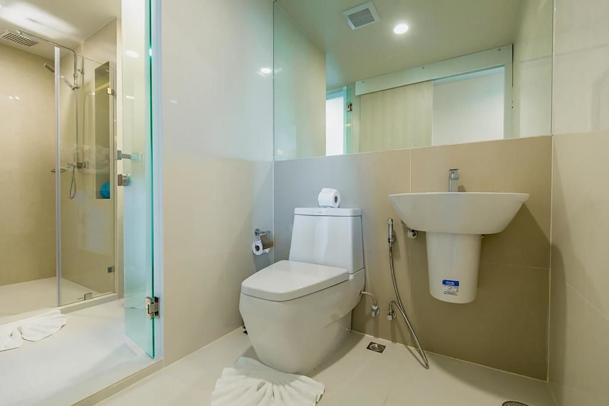 The Aristo 421 Phuket