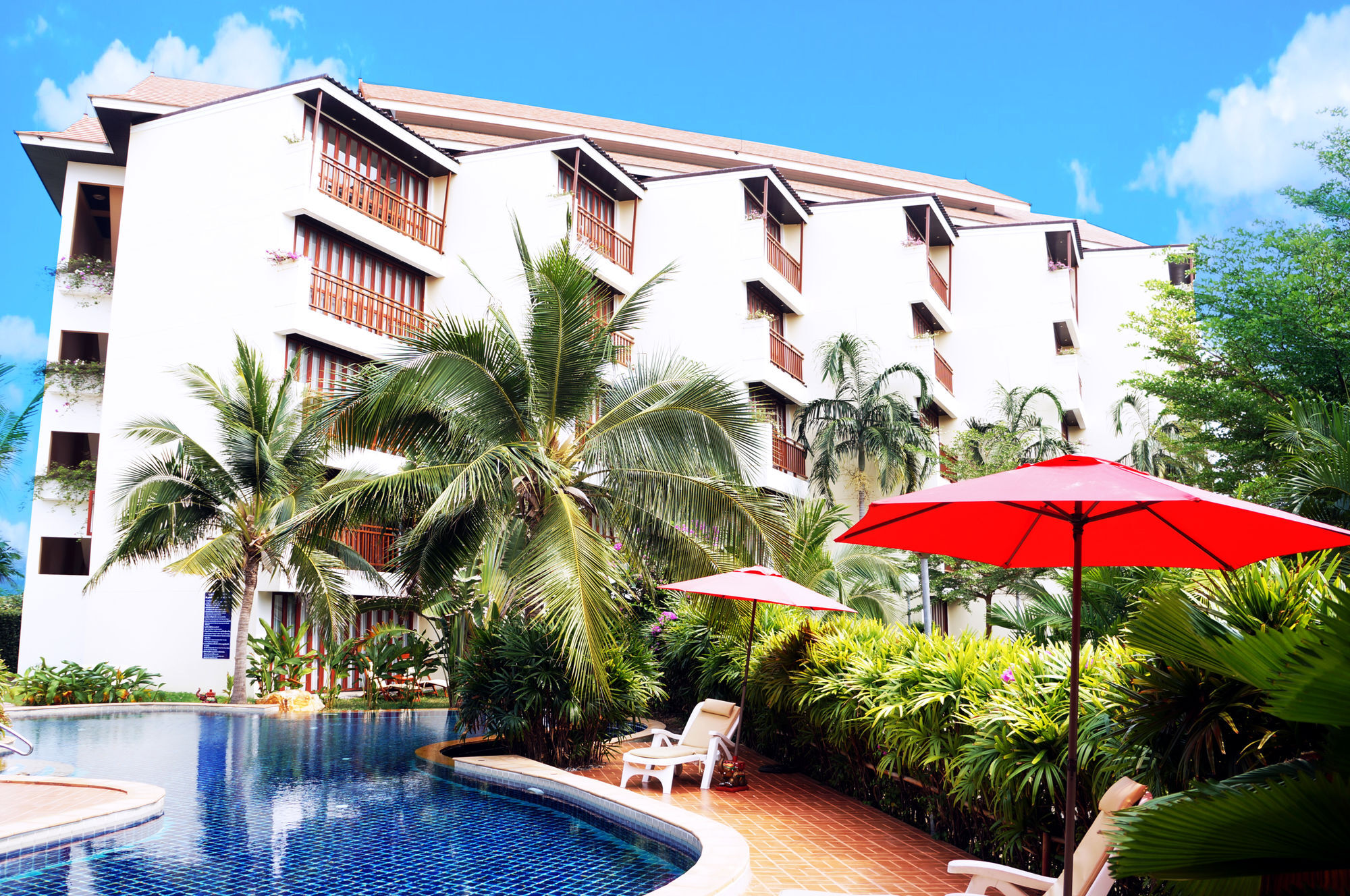 The Royal Tropical At Vip Chain 3*