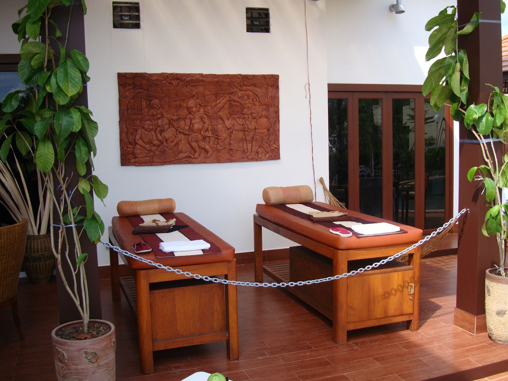 The Royal Tropical At Vip Chain 3* Rayong