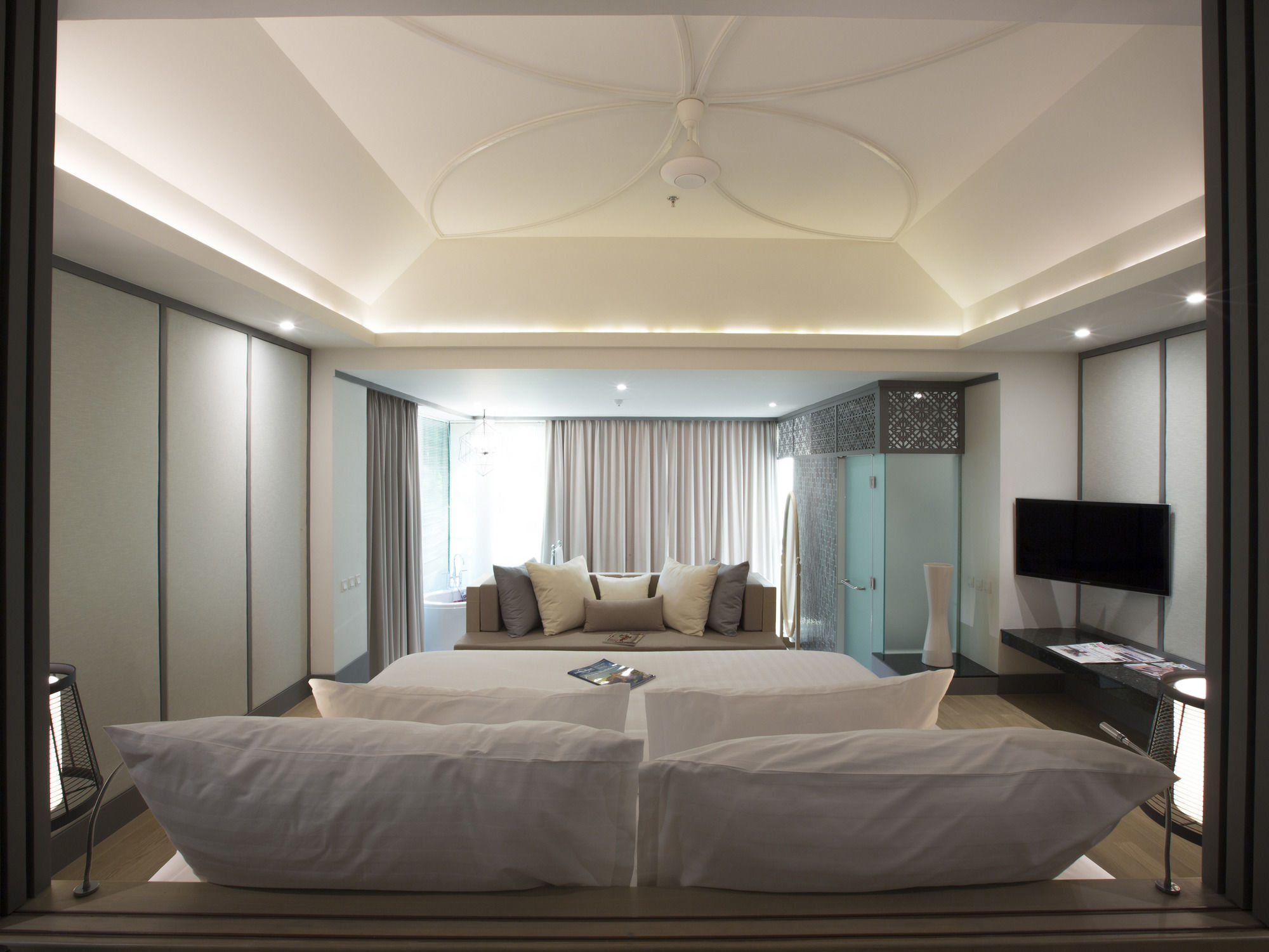Hotel The Hermitage Kata-phuket 5*