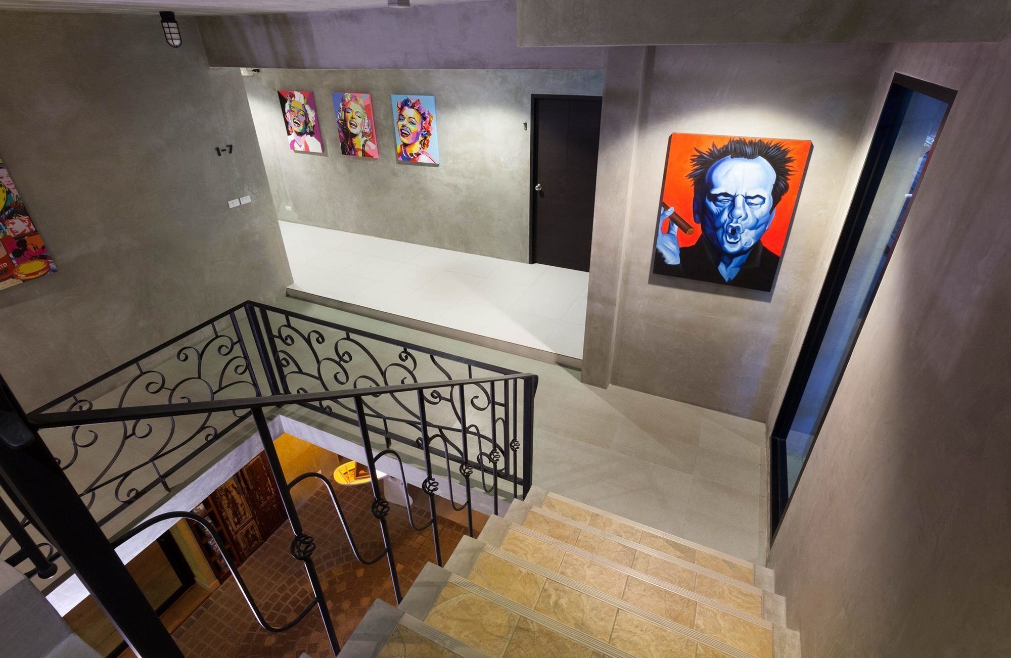 Hotel Pinehouse Phuket 3*