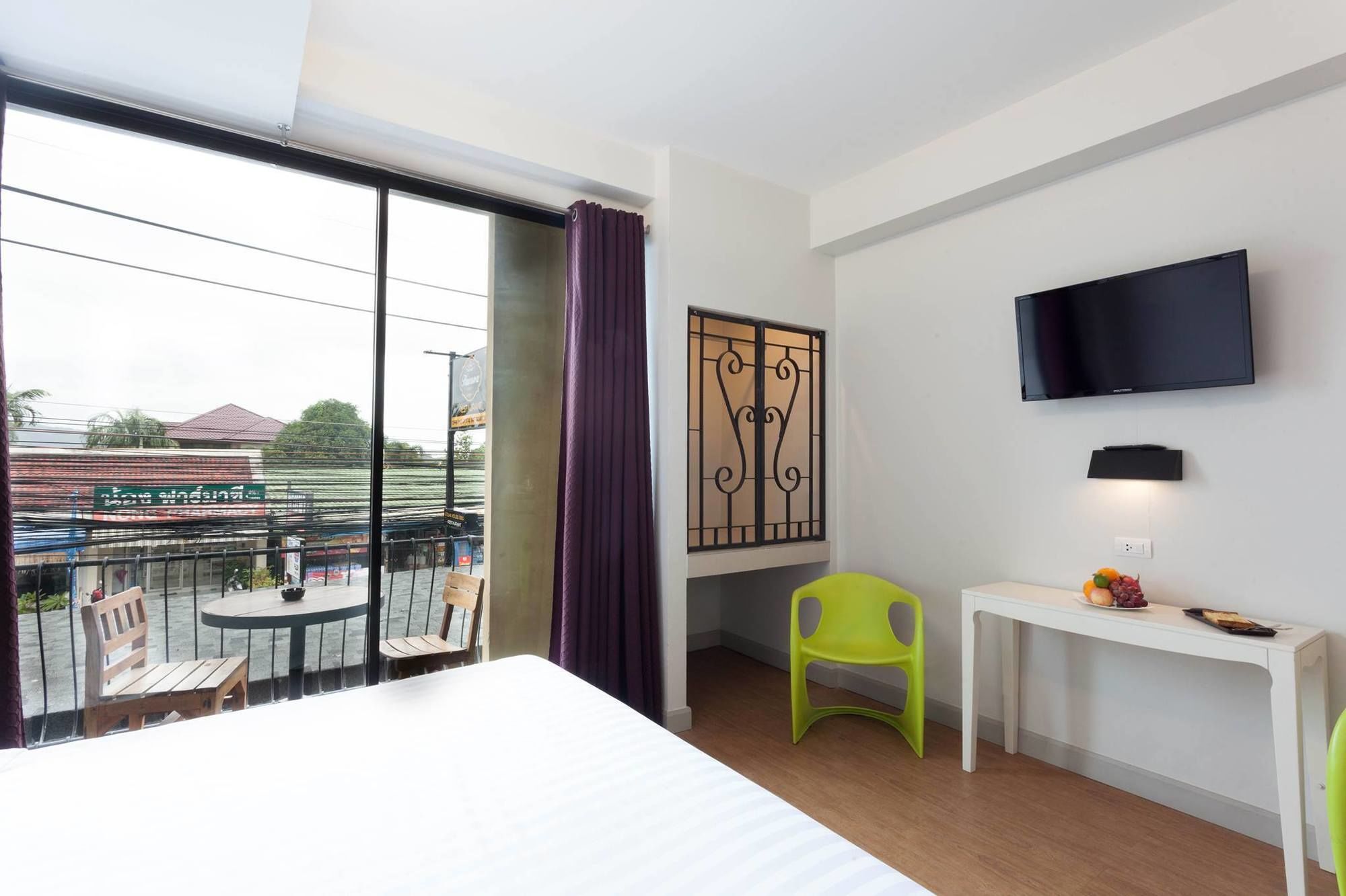 Hotel Pinehouse Phuket 3*