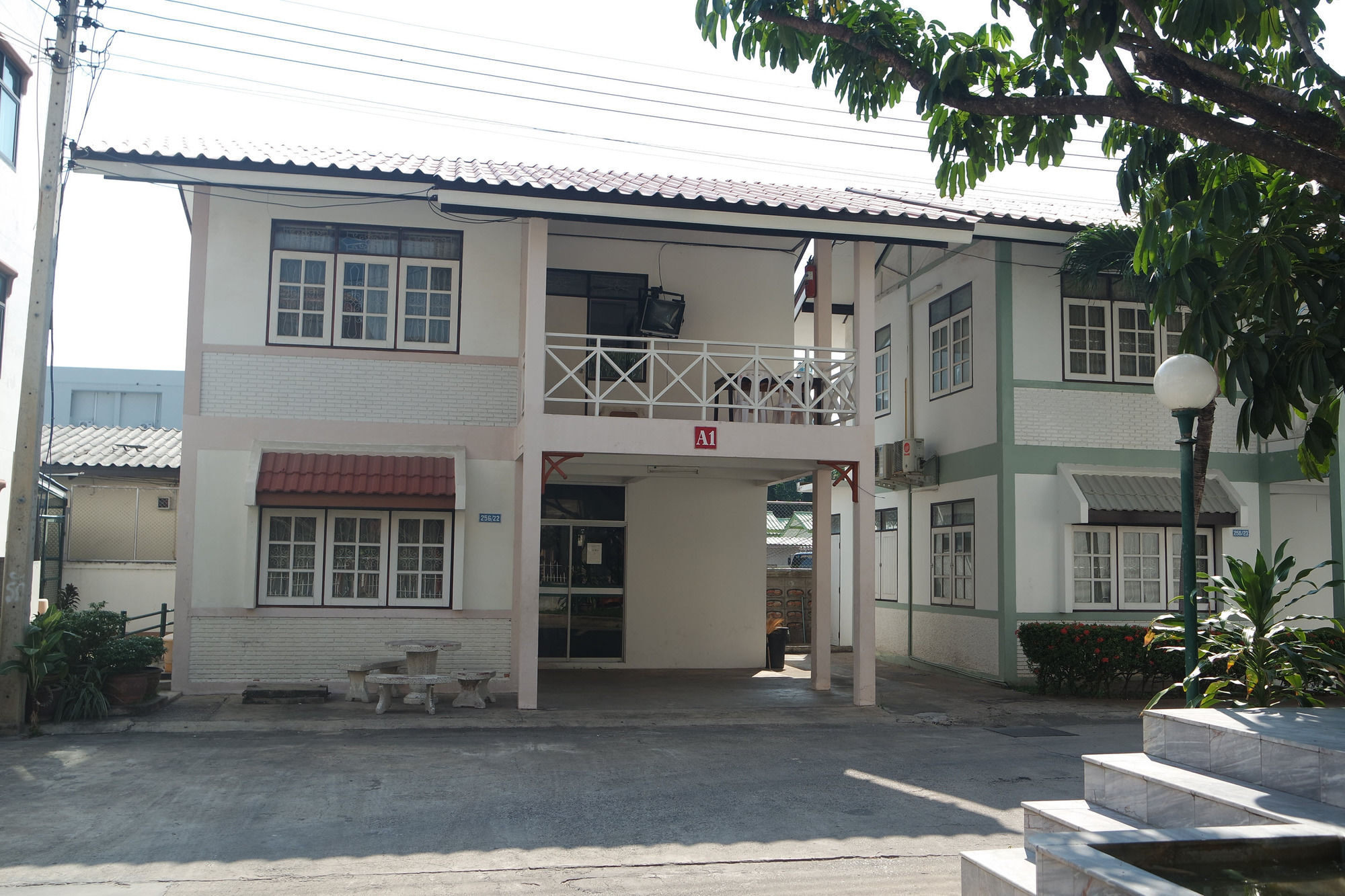 Paisiri Cha-Am