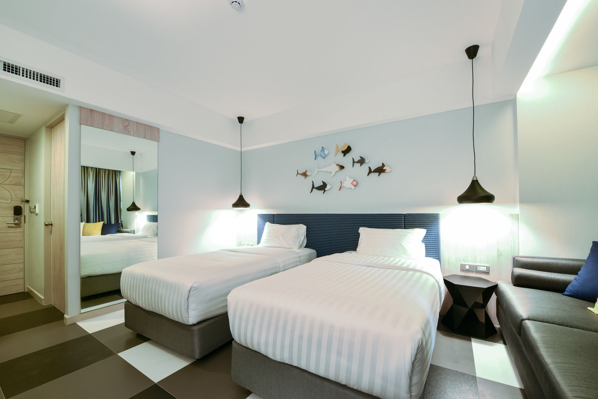 Seabass Hotel 4*