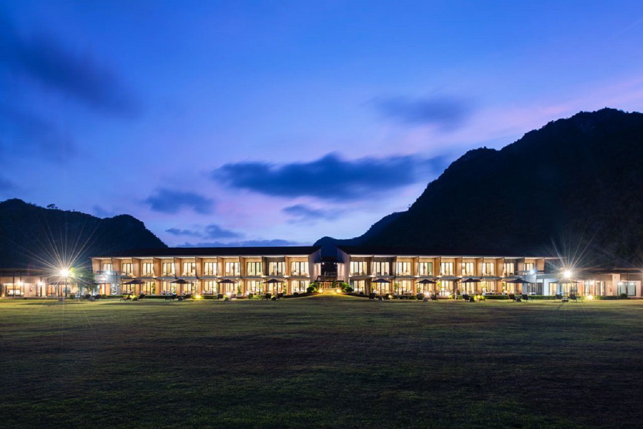 La Isla Pranburi Resort