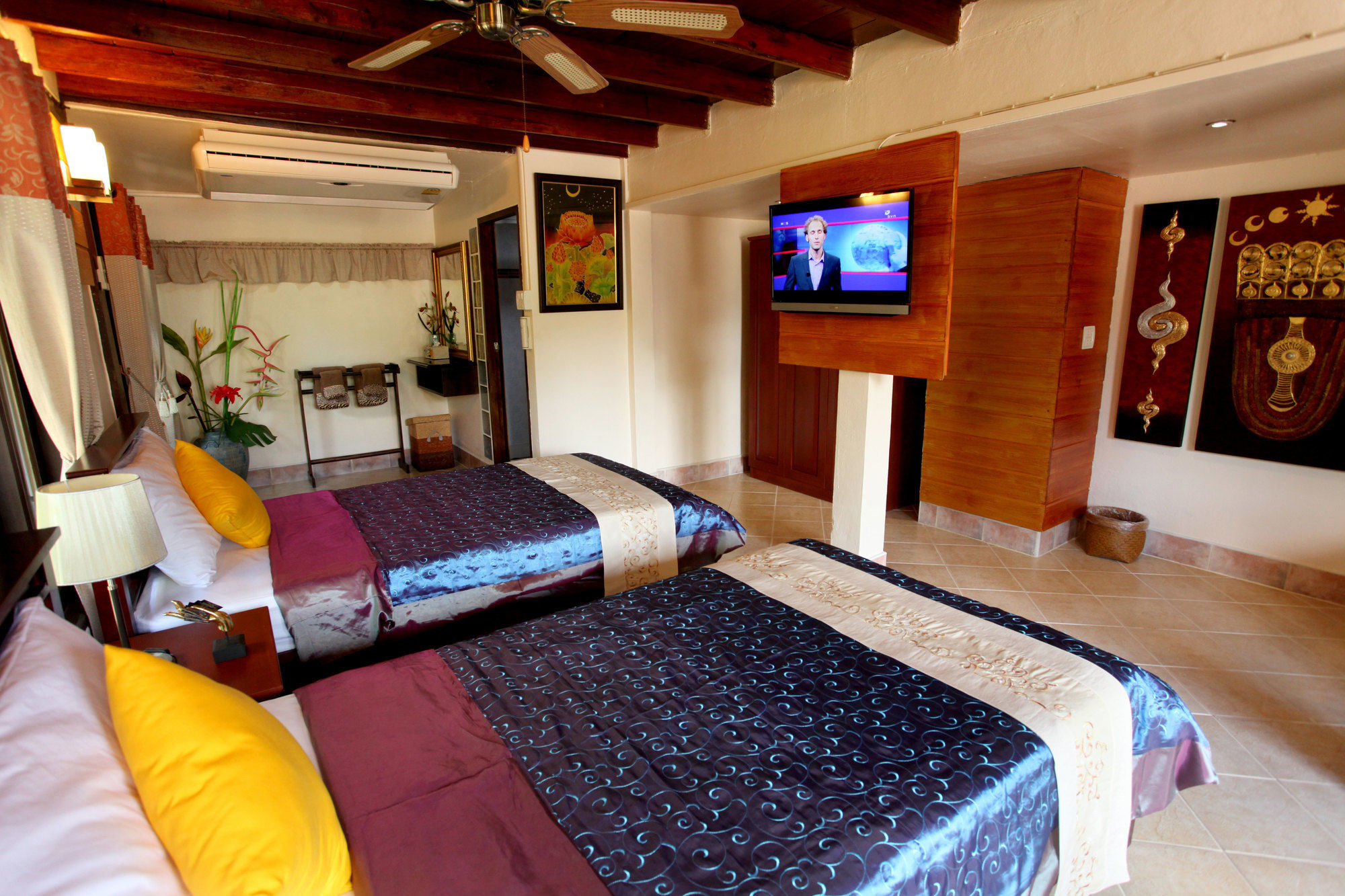 - Adults Only Hostel *