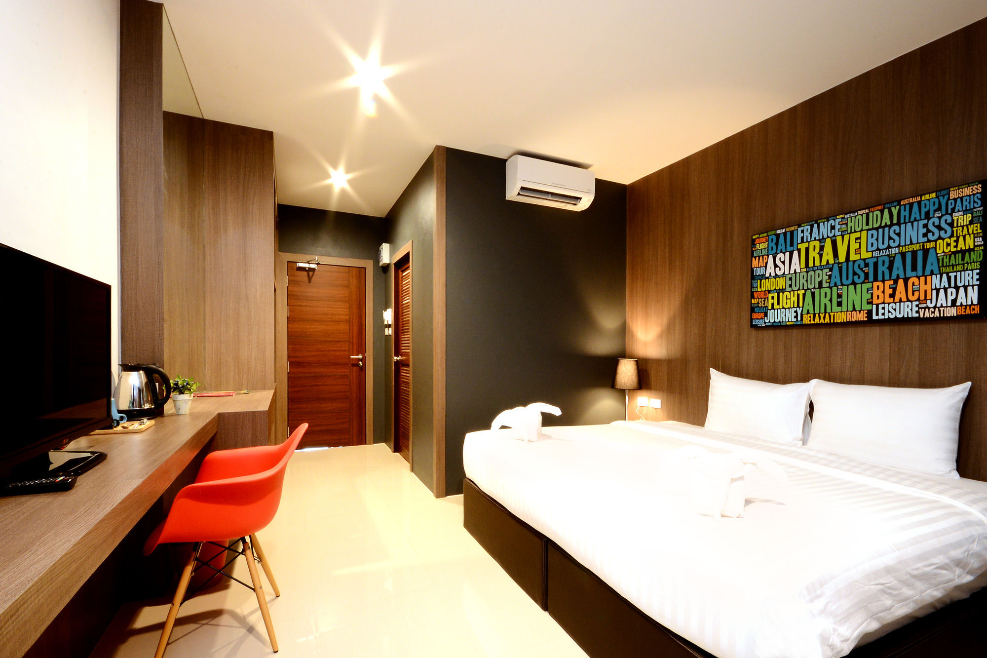 The Wind Hotel Bang Sare