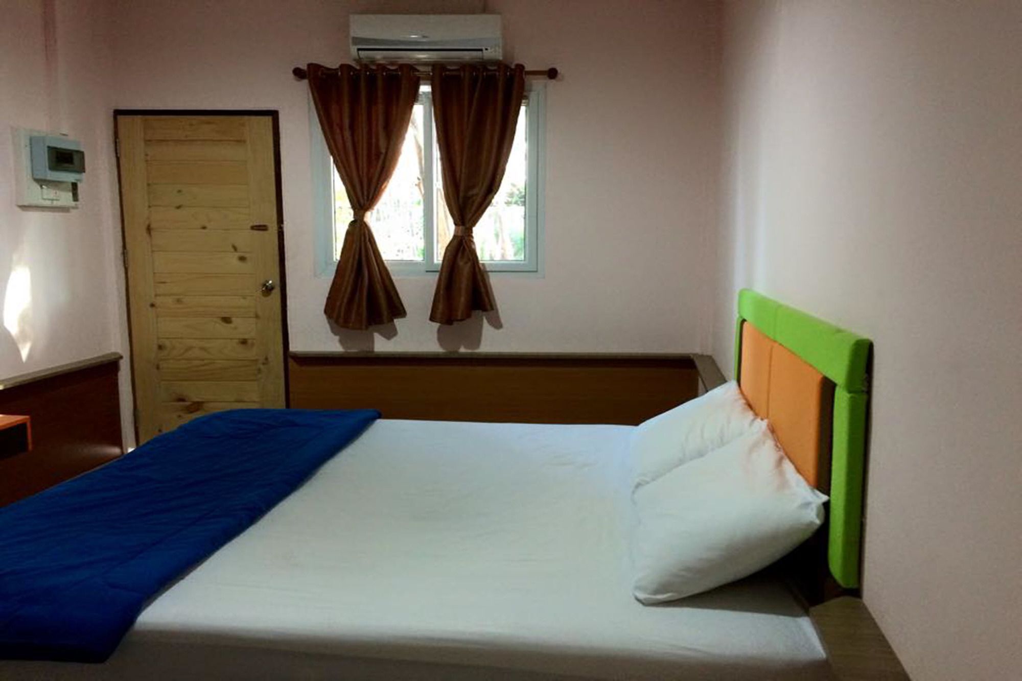 Oyo 276 The 2* Chonburi