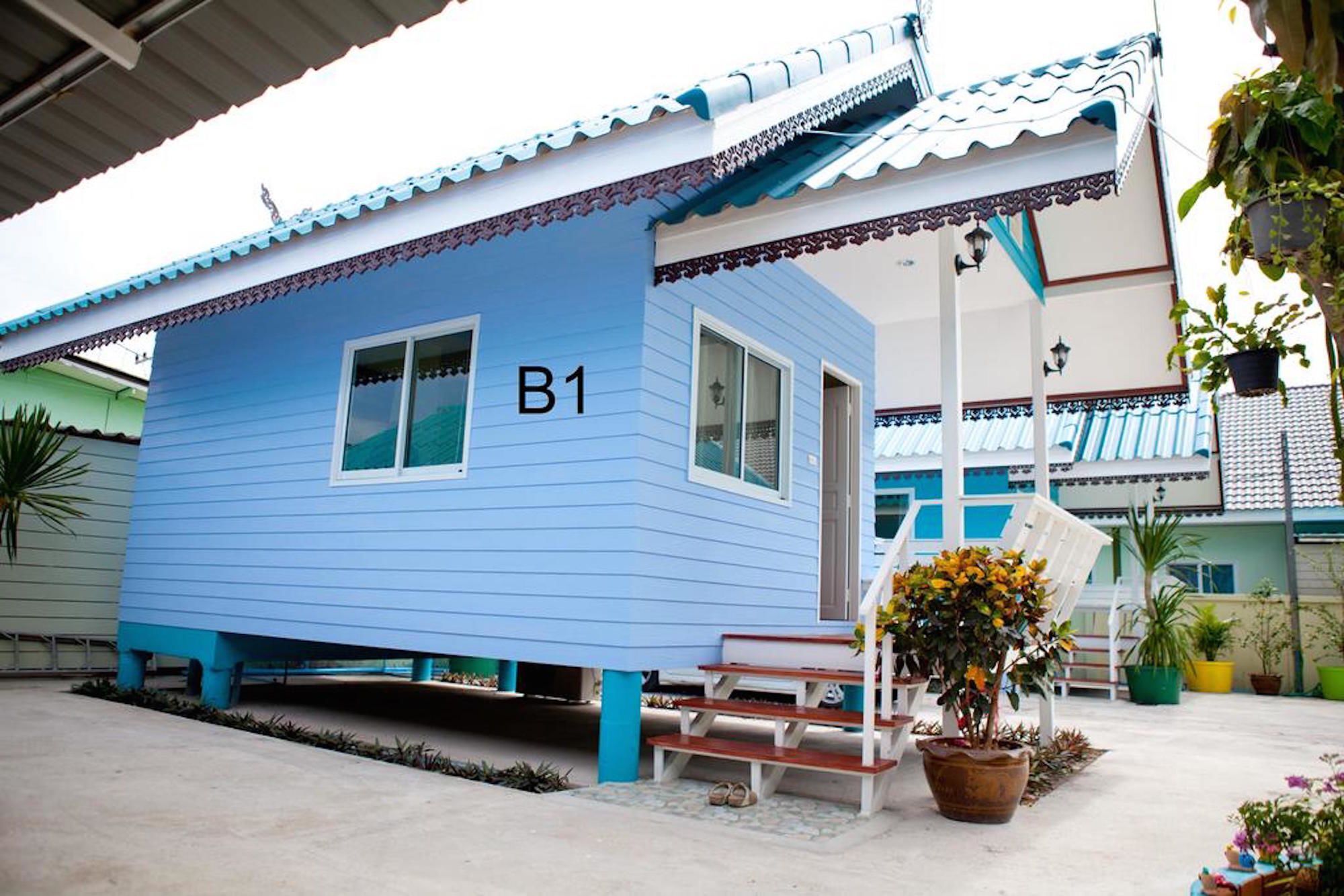 Hotel Baan Rommai Sattahip
