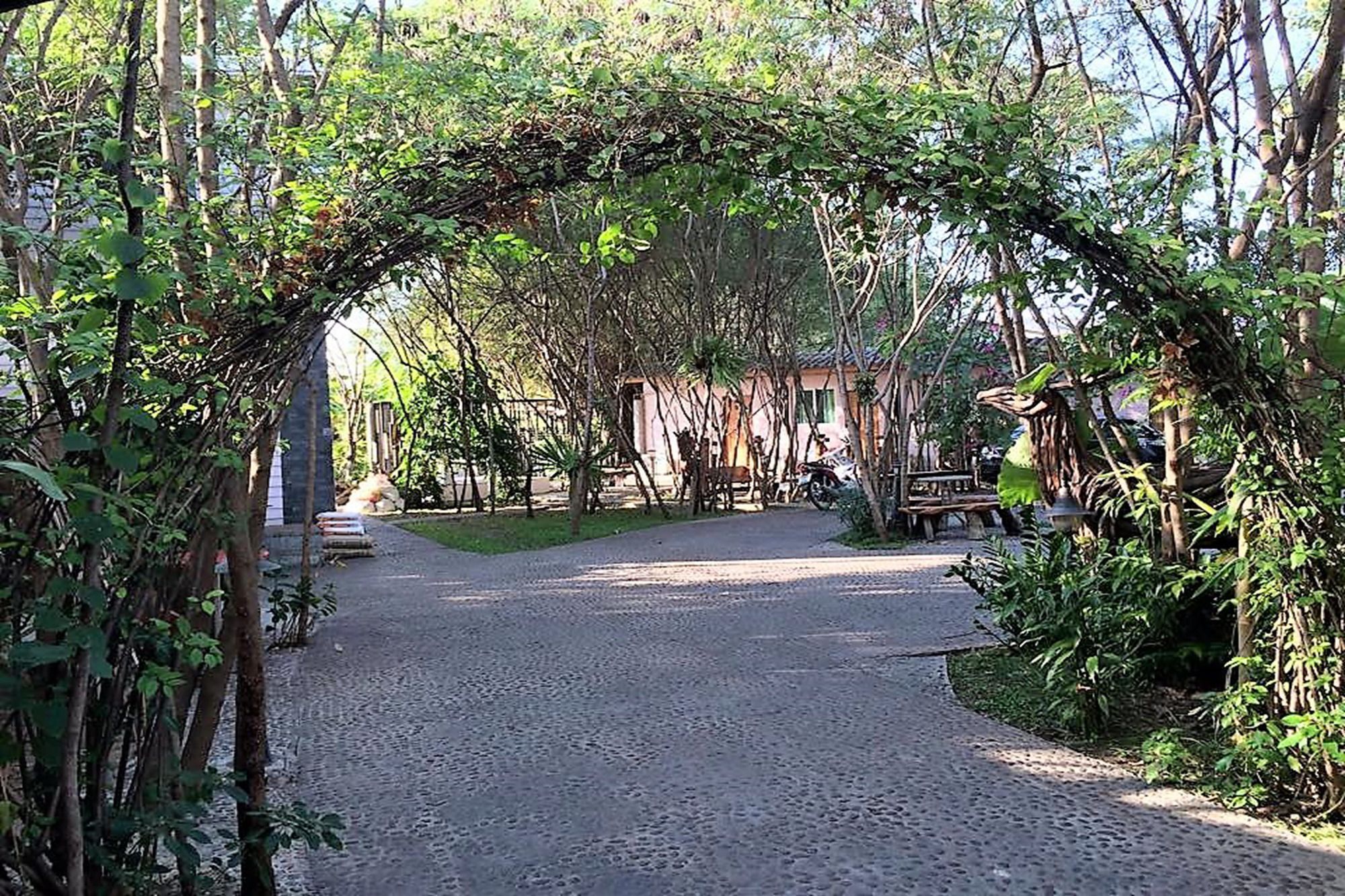 Inn Oyo 276 The Chonburi