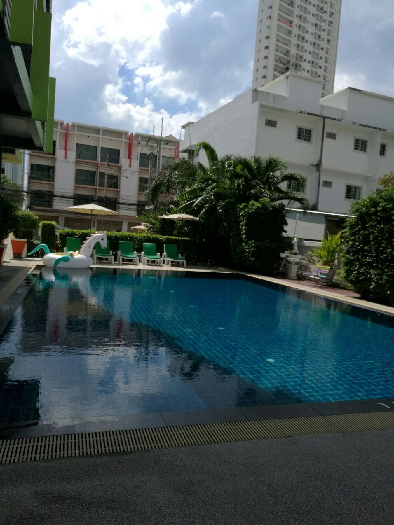 Oyo 75367 Ud Pattaya 4* Bang Lamung