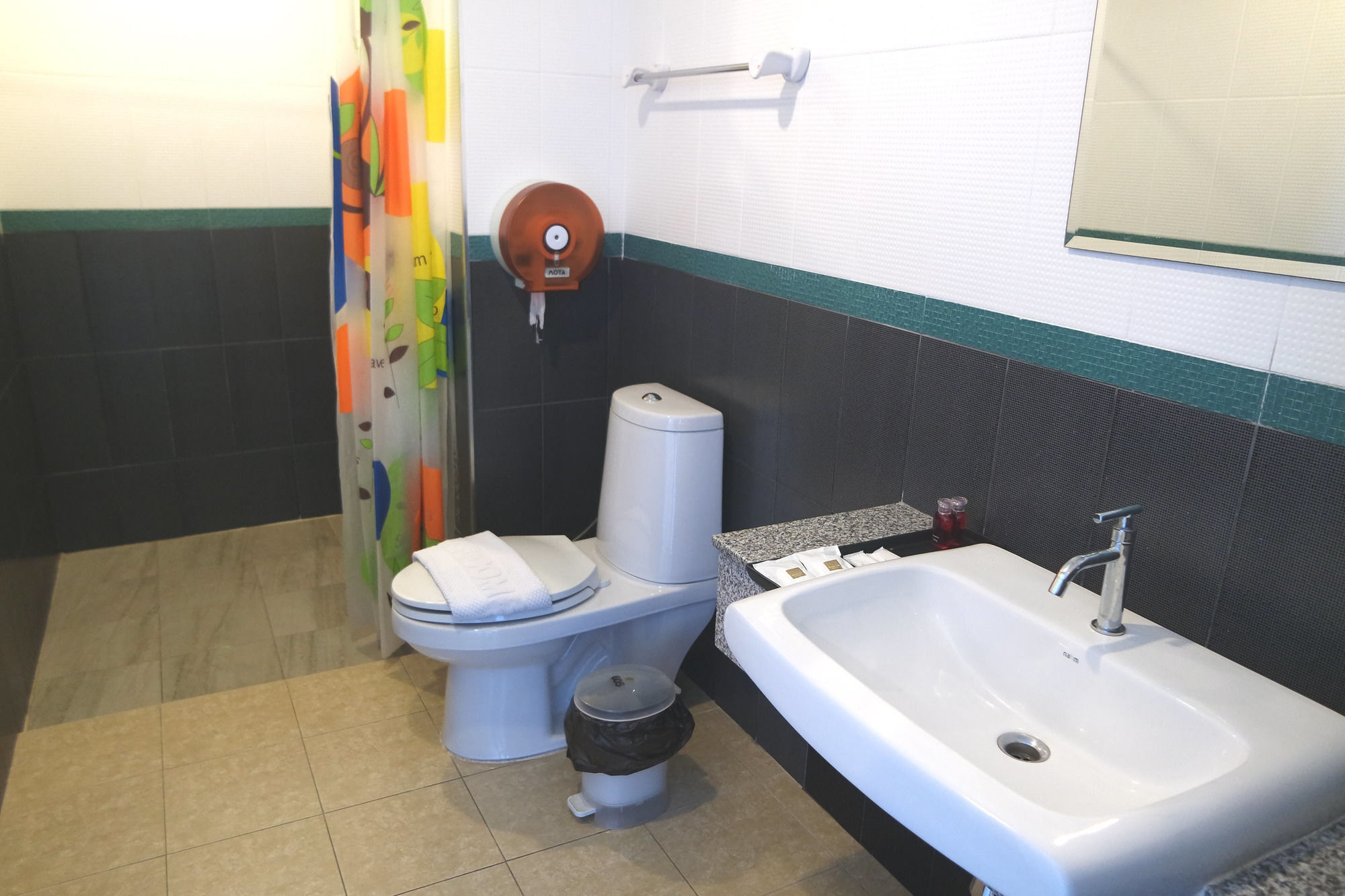 Hotel Oyo 75367 Ud Pattaya Bang Lamung