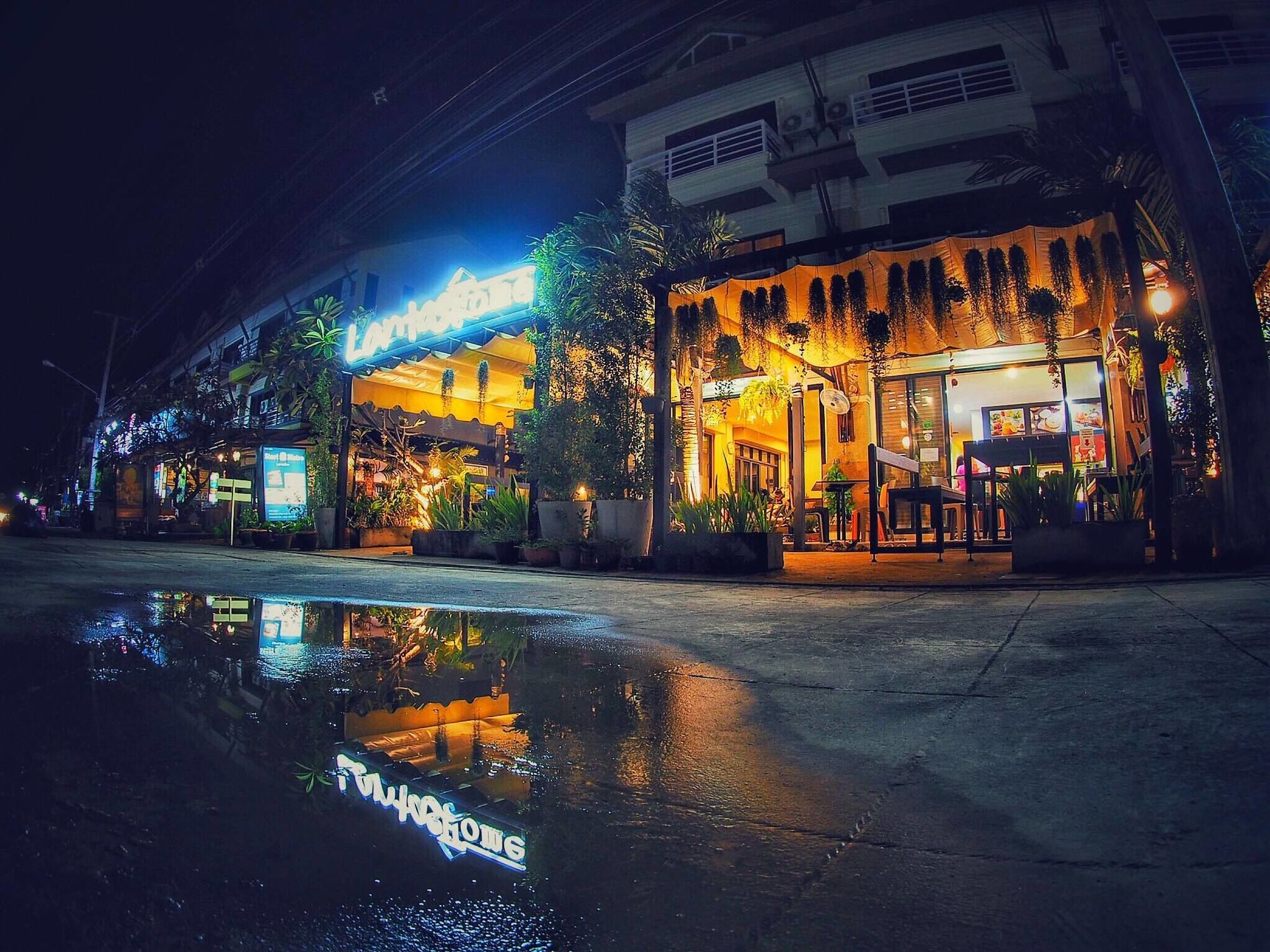 Lanta At - Sha Extra Hotel 2*