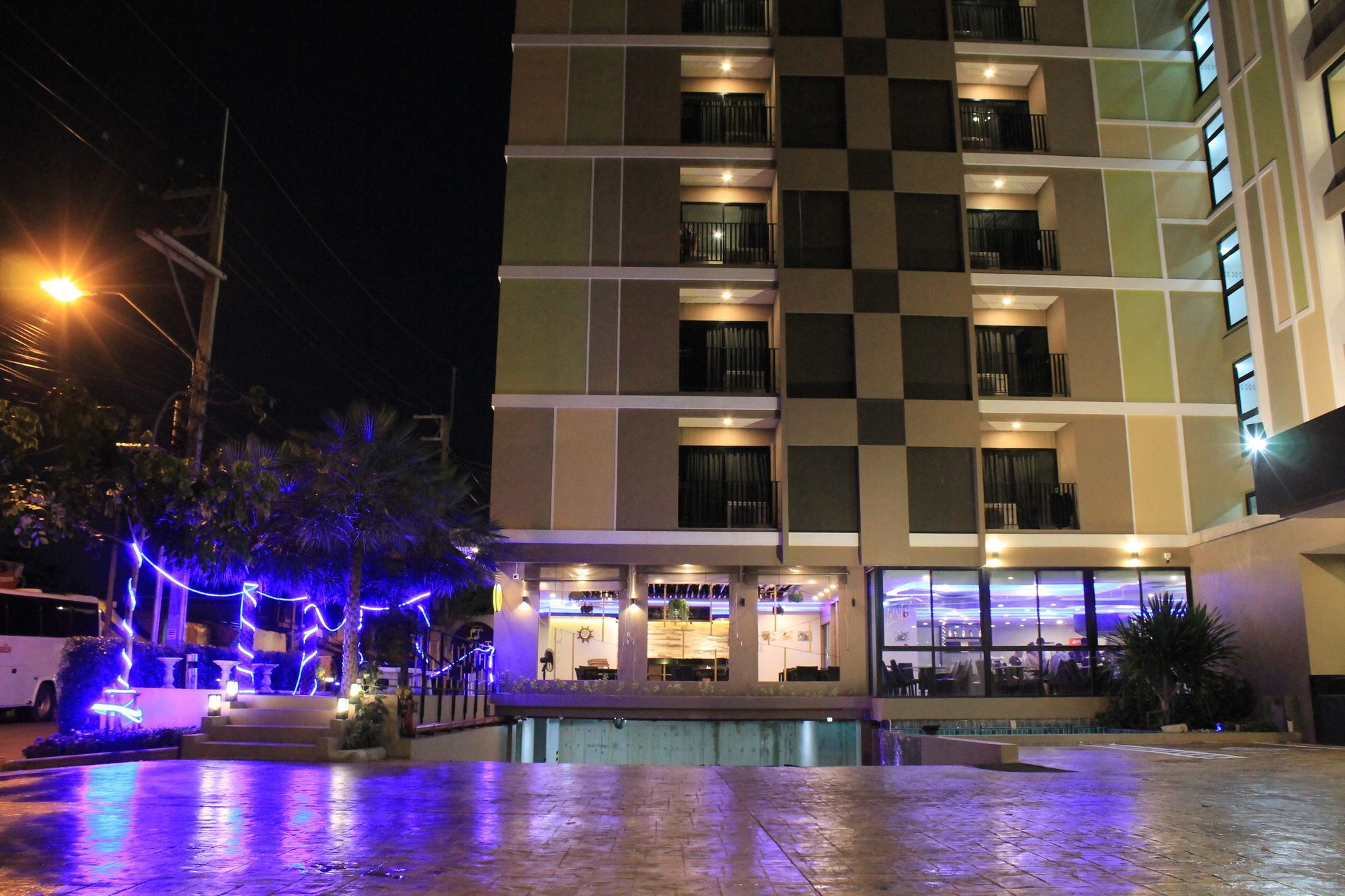 Lawinta Pattaya 4*