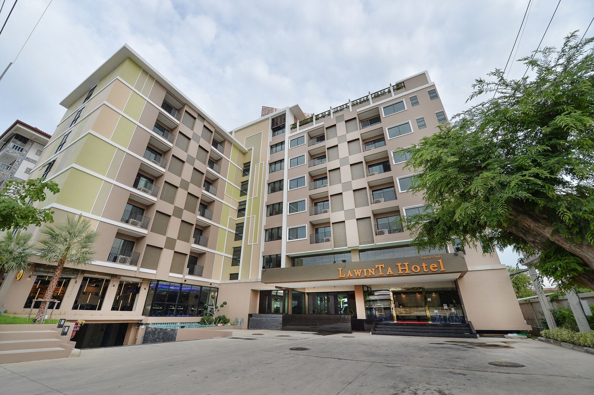 Hotel Lawinta Pattaya Jomtien Beach