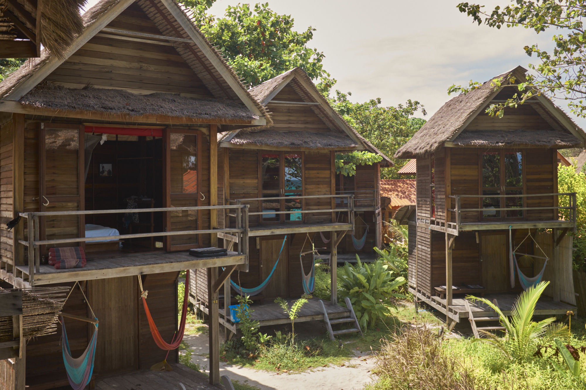 Castaway Resort 3*