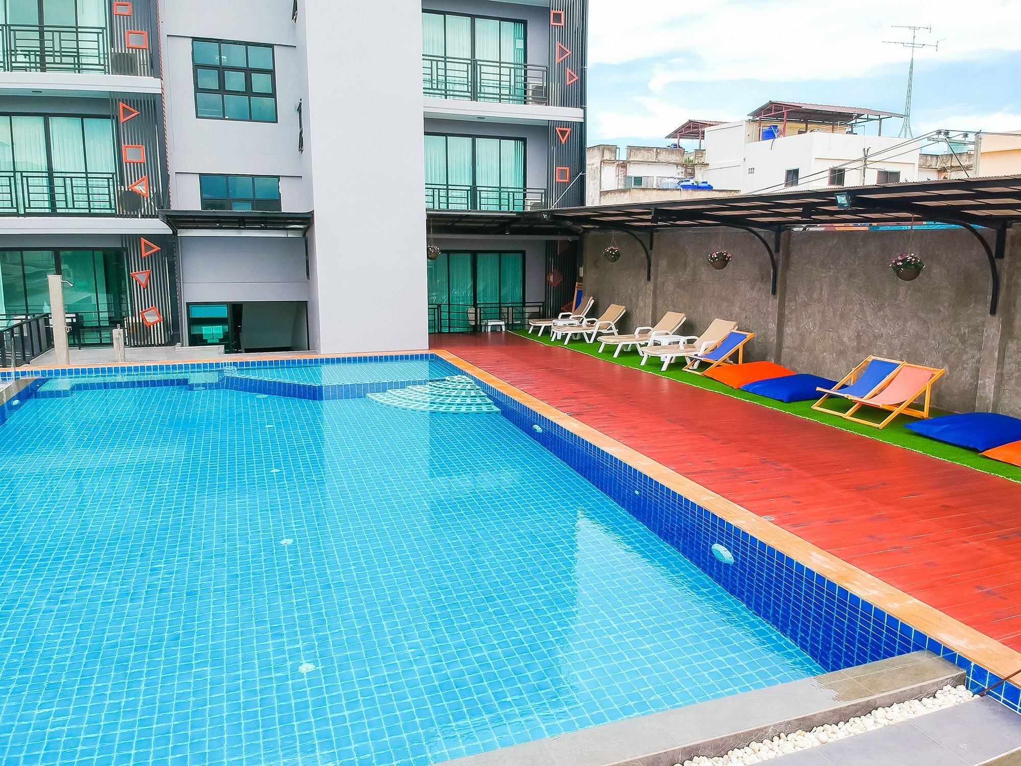 Irin Hotel