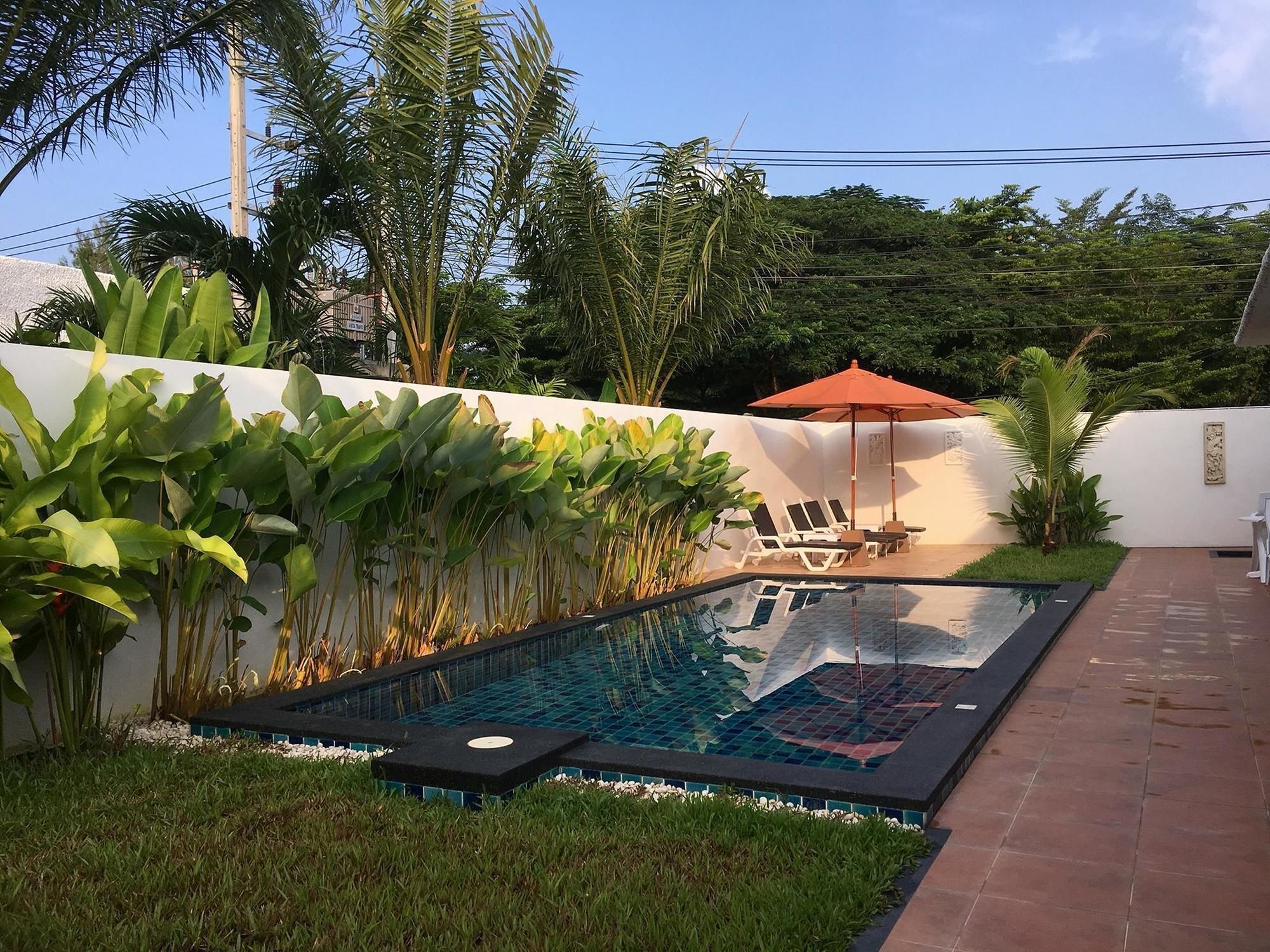 3z Pool And Resort