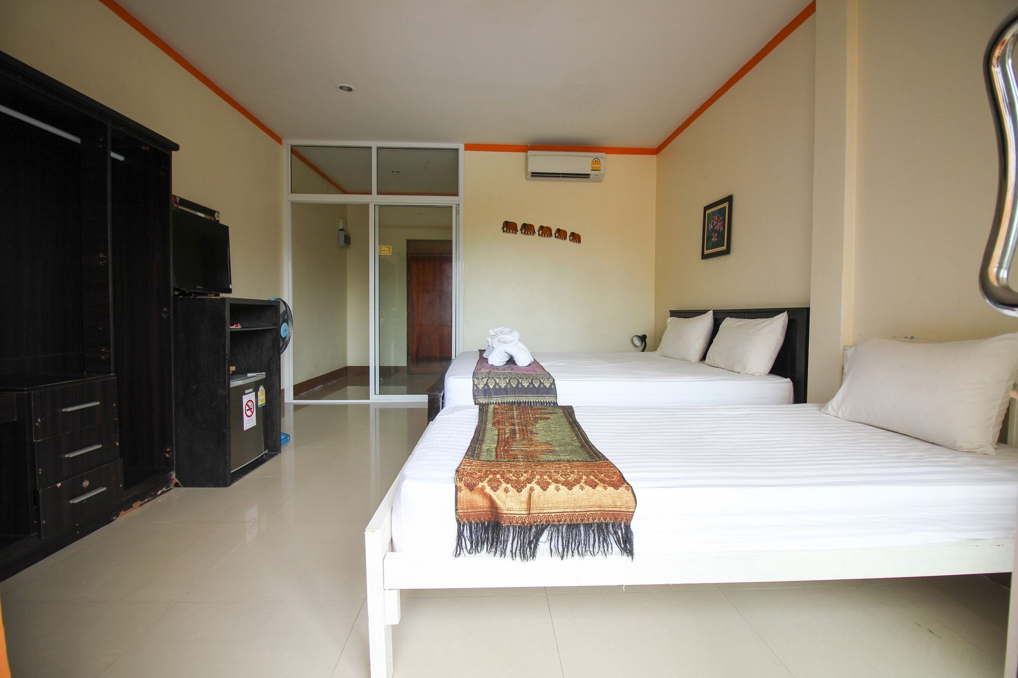 Sairee Seaview 3*
