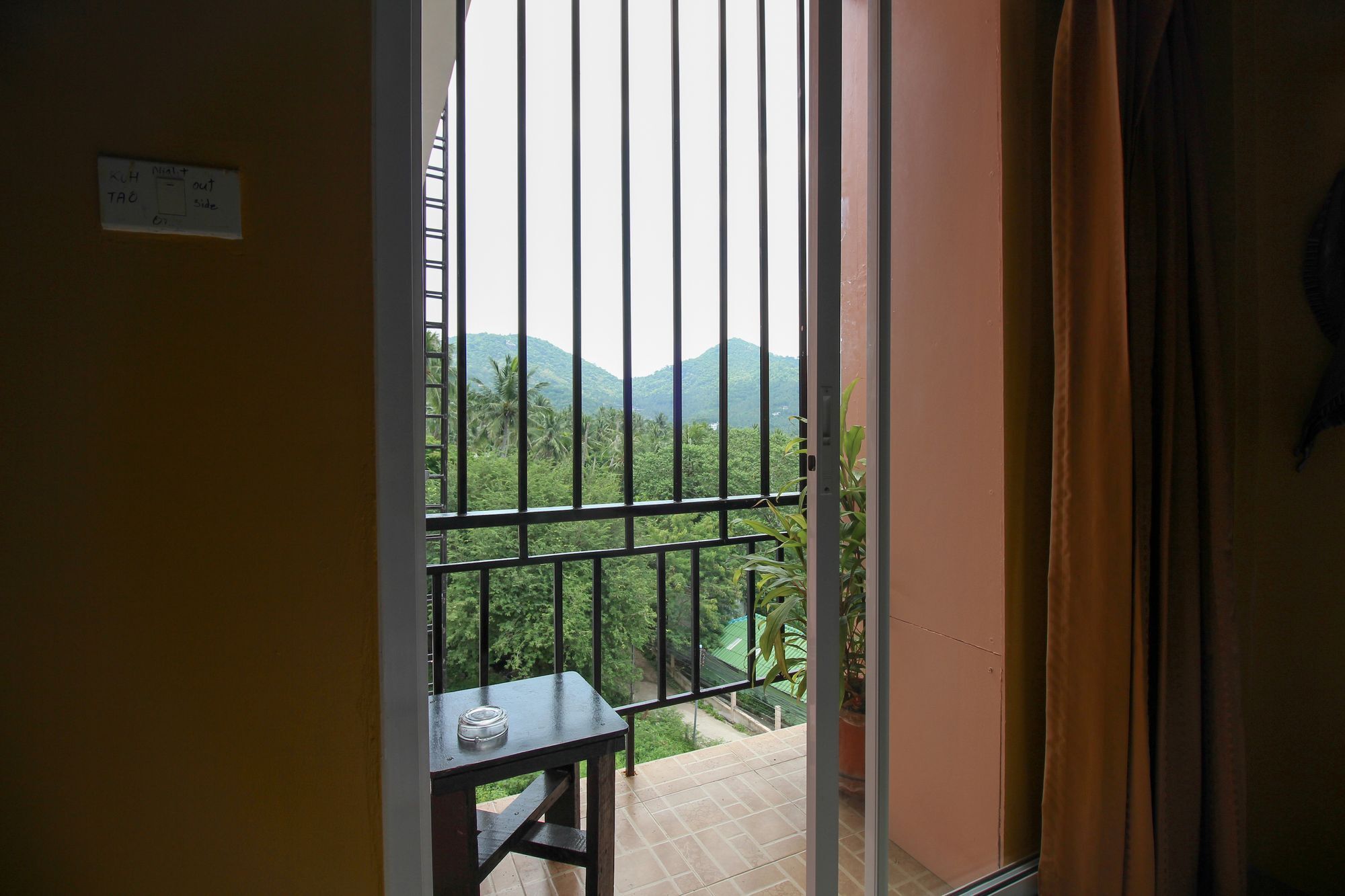 Sairee Seaview Hotel