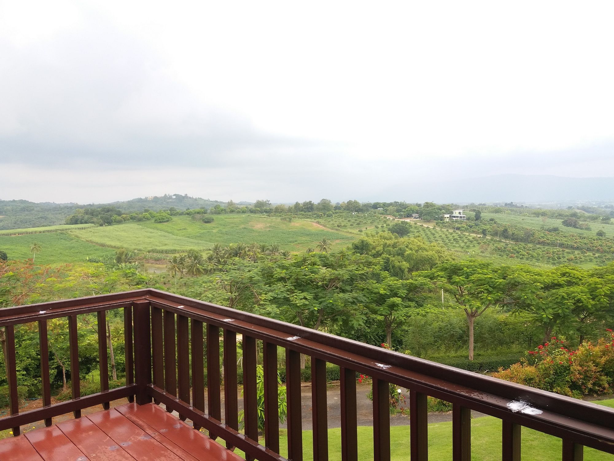 Eden Hill Khao Yai 3*