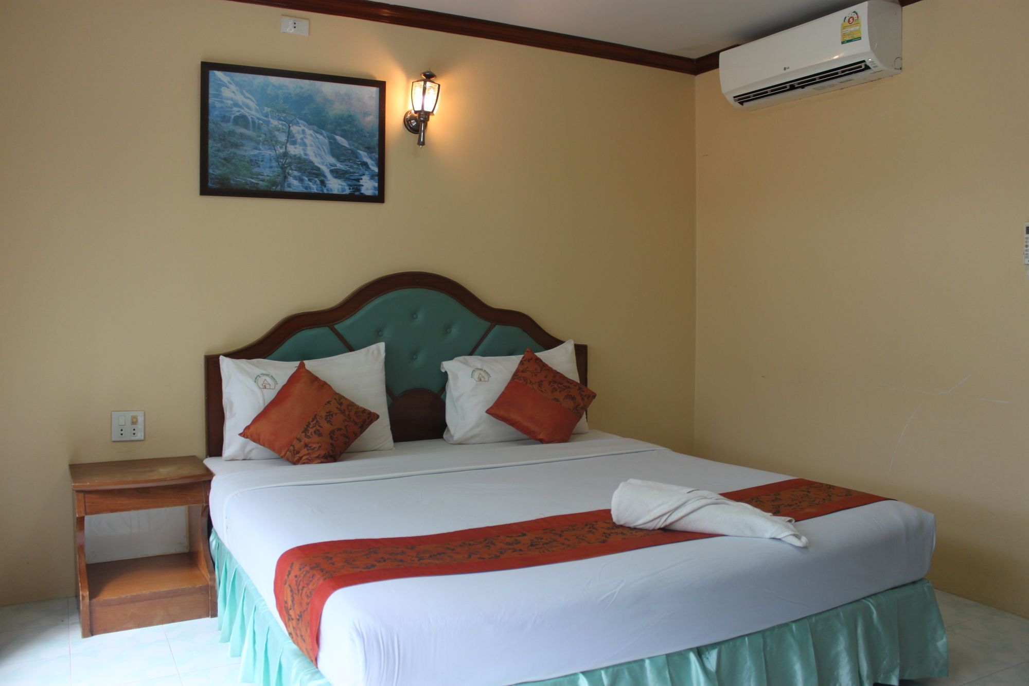 Aonang Village Resort Ao Nang
