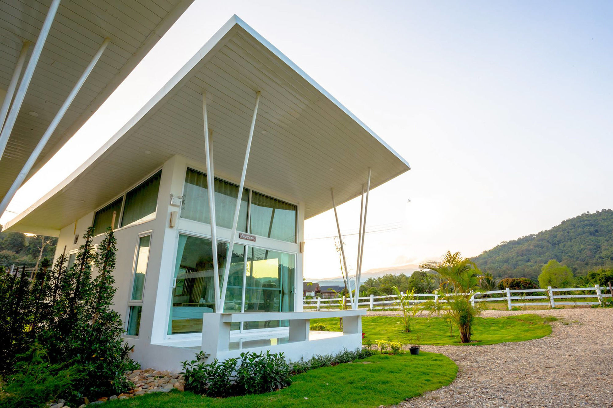 The White House Boutique Chiang Rai