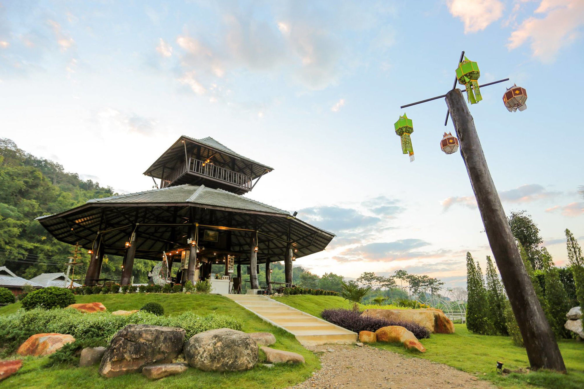 The White House Boutique Chiang Rai