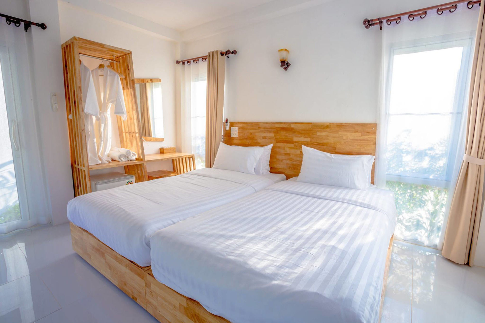 The White House Boutique Resort 3*