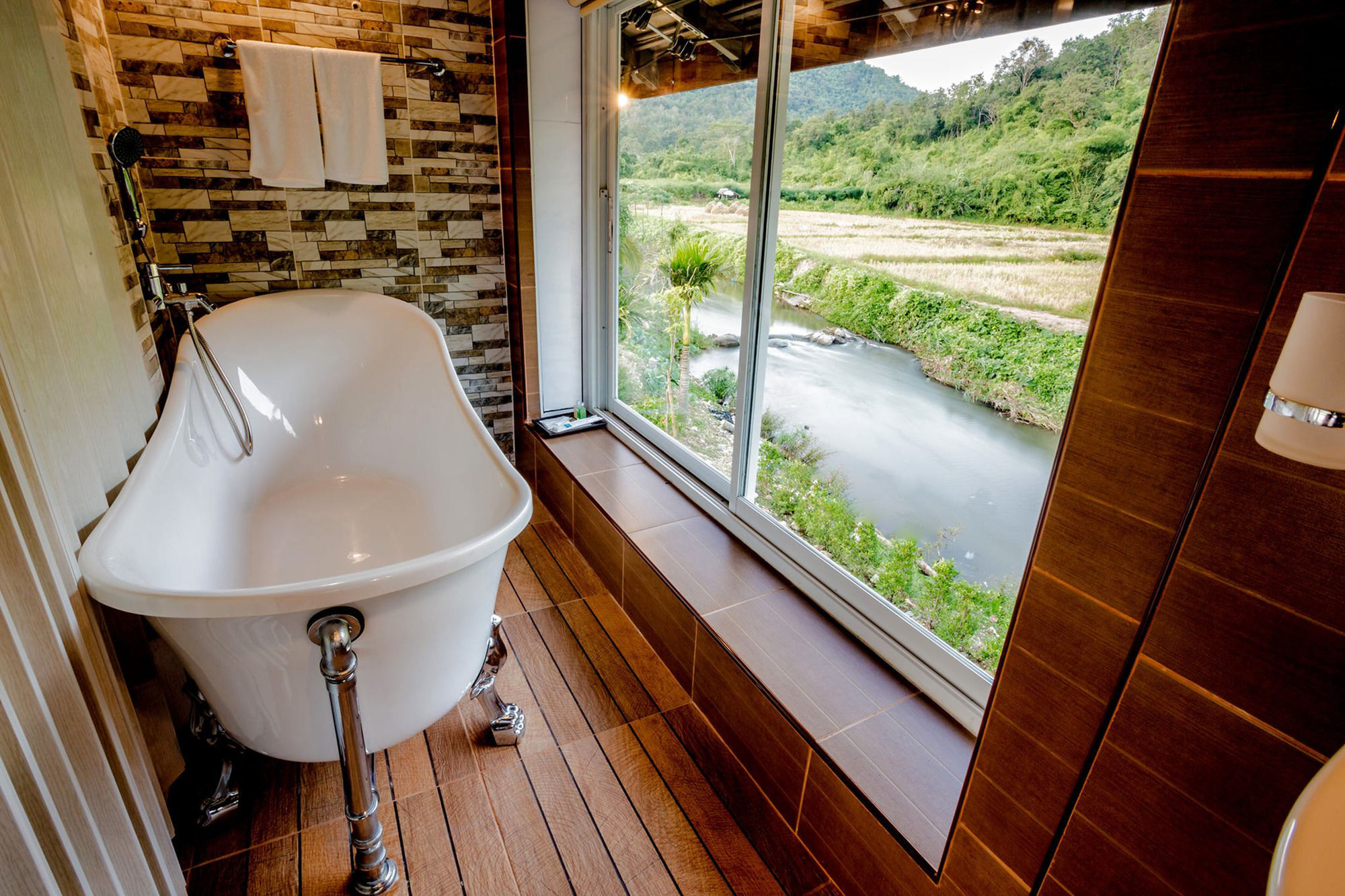 The White House Boutique Resort Chiang Rai