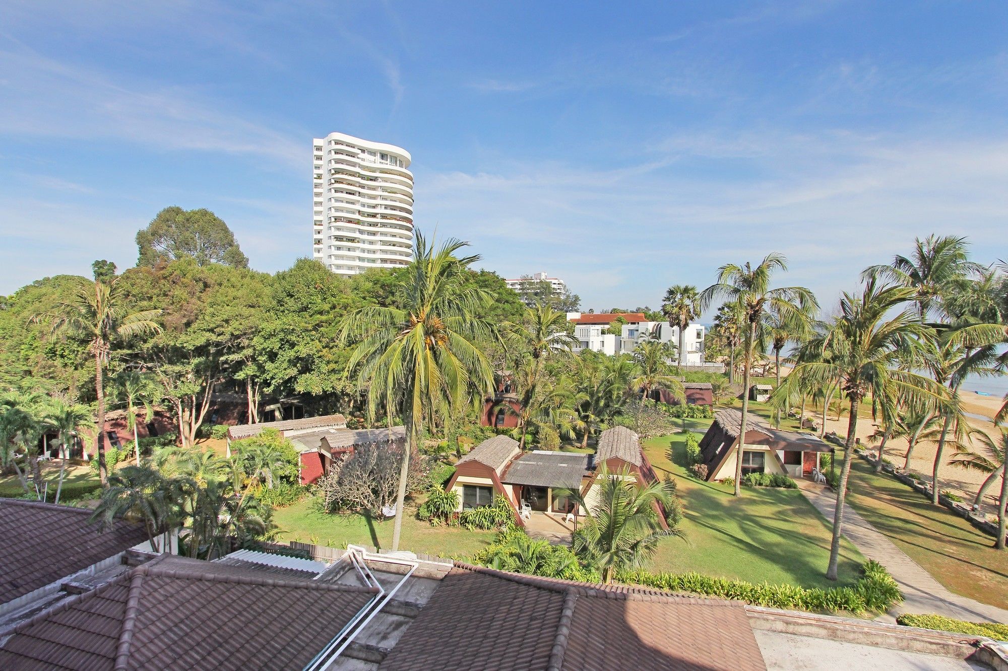Resort Rayong 3*