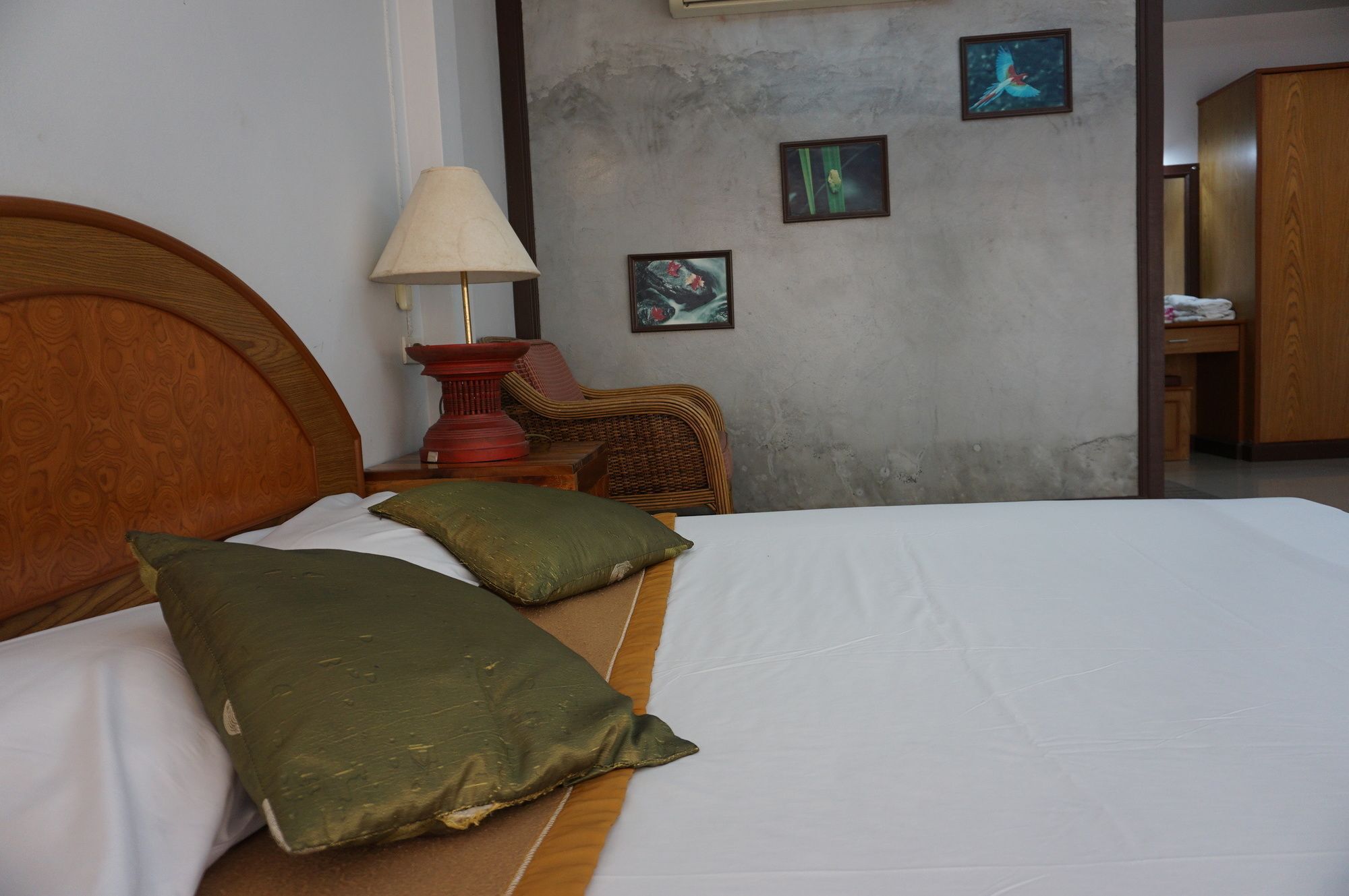 Mahachai Hotel Nakhon Si Thammarat