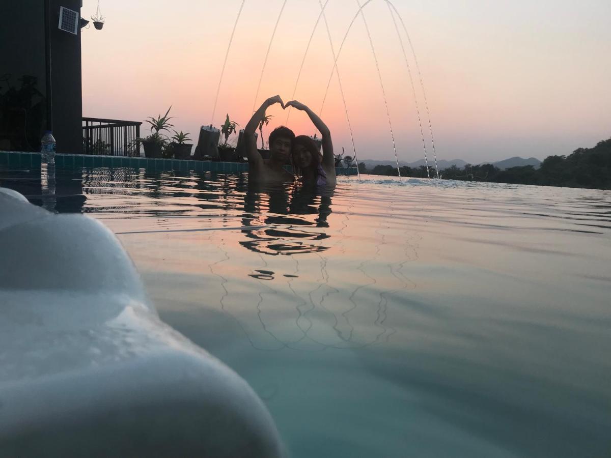 Chef Nirvana Pool Phayayen