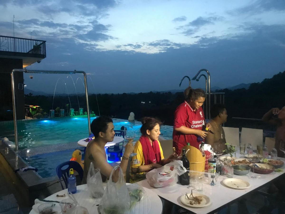 Chef Nirvana Pool * Phayayen
