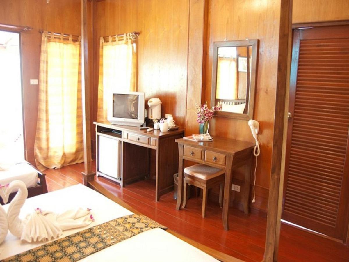 Resort Sayang 3*