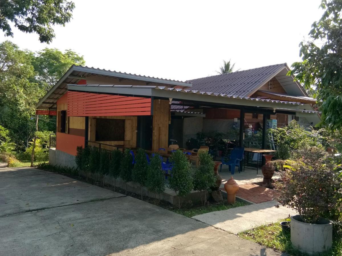 Ban Suan Sukjai Mae Sariang