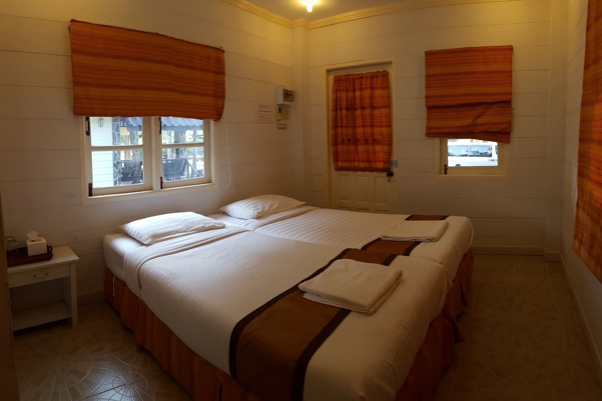 Prachuap Garden View Villa *