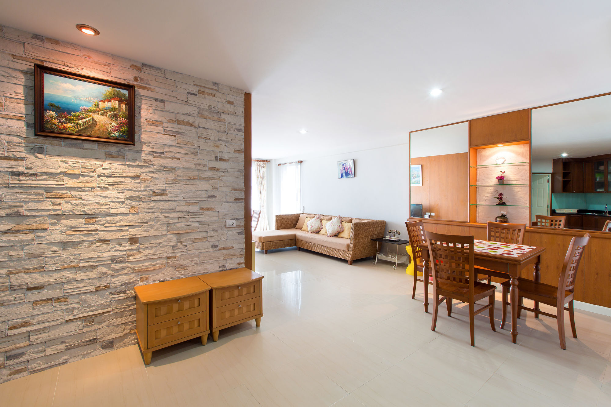 Baan Poolom Beachfront Apartment