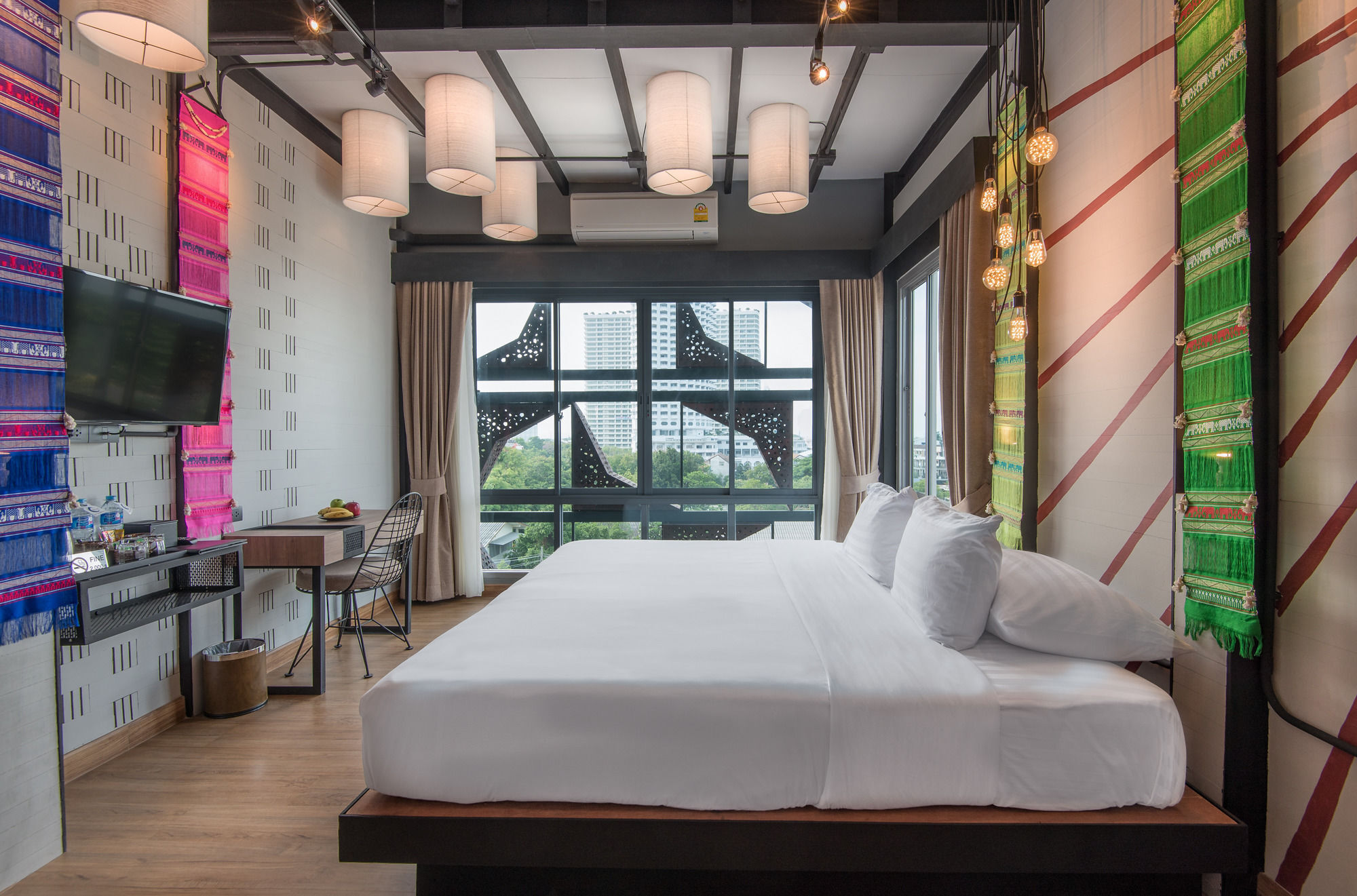 Sea Crest By Hotel 4*