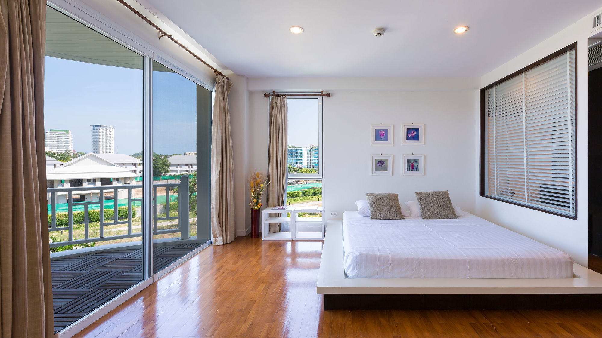 Apartment Baan Poolom Beachfront Hua Hin