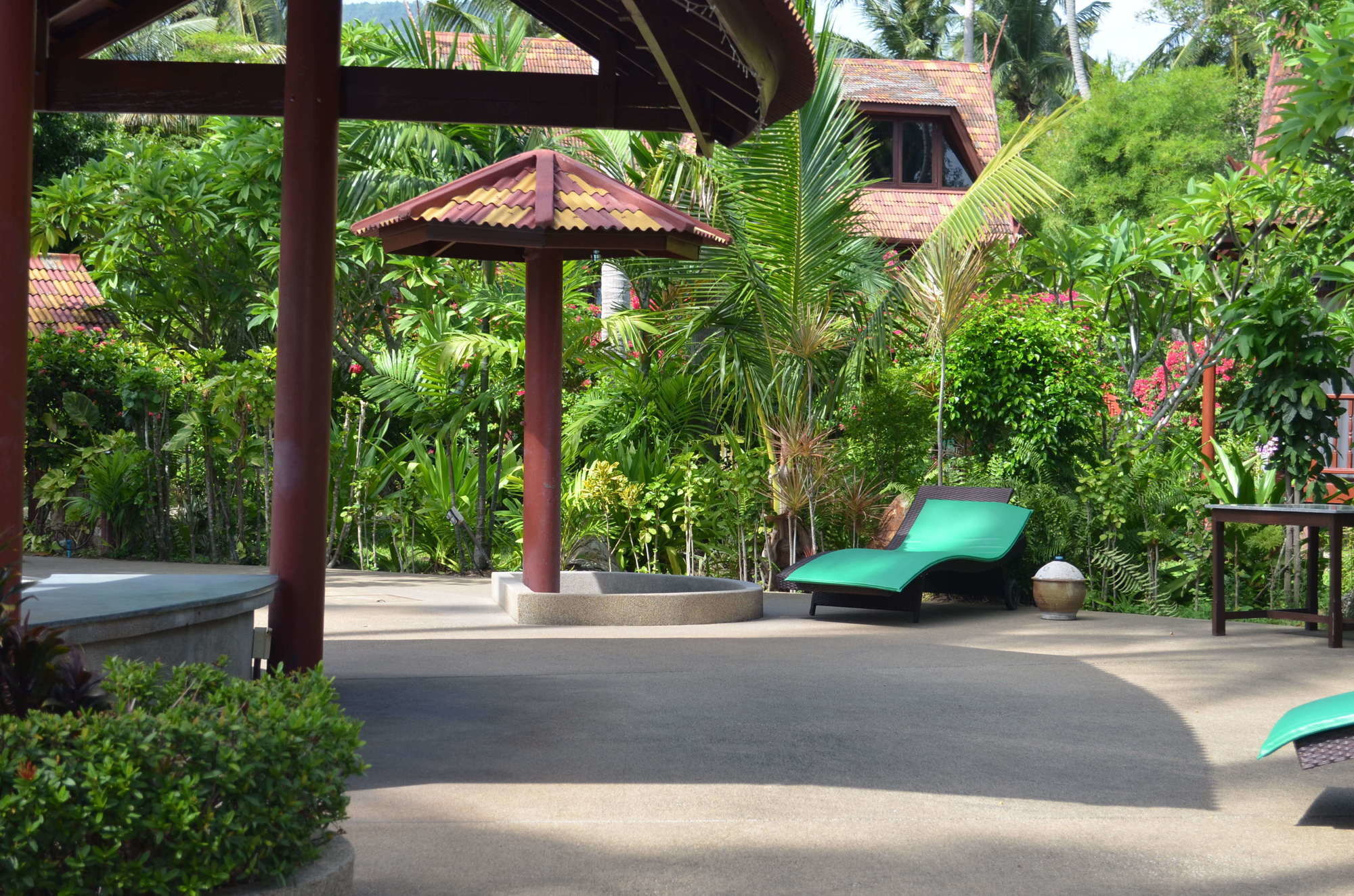 Coconut Village A3 *