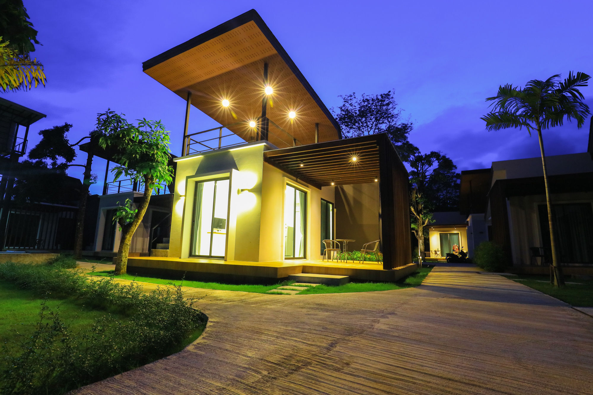 Sea Space Phuket Rawai